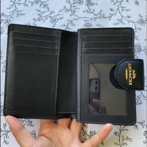 Coach Wallet - Picture 2 of 4